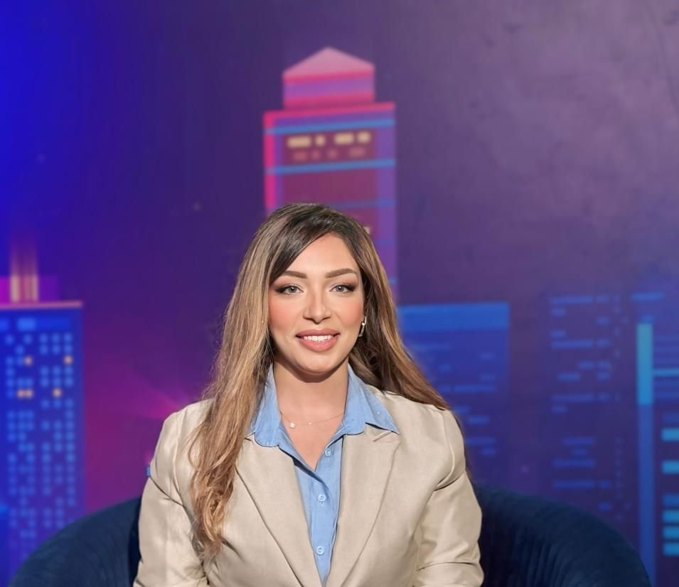 الاعلاميه أنجل جمال تستعد لتقديم برنامجها العقاري الاقتصادي الجديد ” أرض صلبه ” علي قناه الشمس